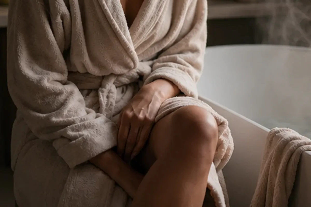 Authentischer Wohlfühlmoment passend zum Beauty-Thema Duschgel für beanspruchte Hände