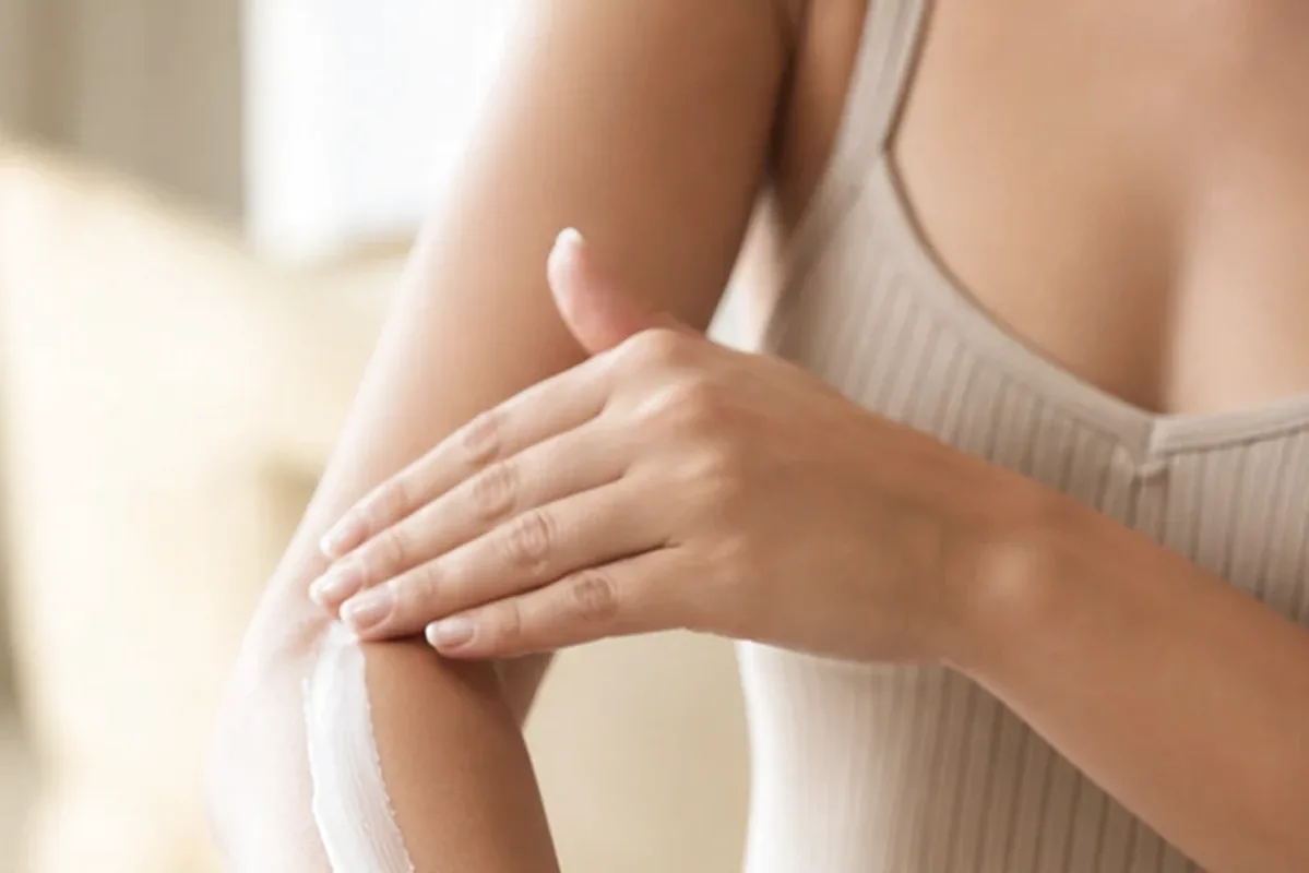 Redaktioneller Beauty-Moment zur Ausgangslage bei Nagelhärter für trockene Haut