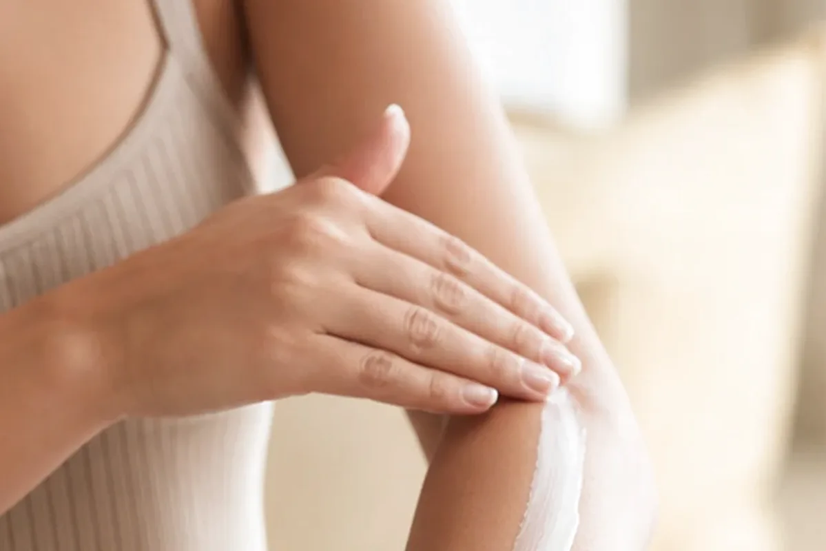 Hochwertige Beauty-Inszenierung zu Auswahlkriterien für After-Shave-Pflege für empfindliche Haut