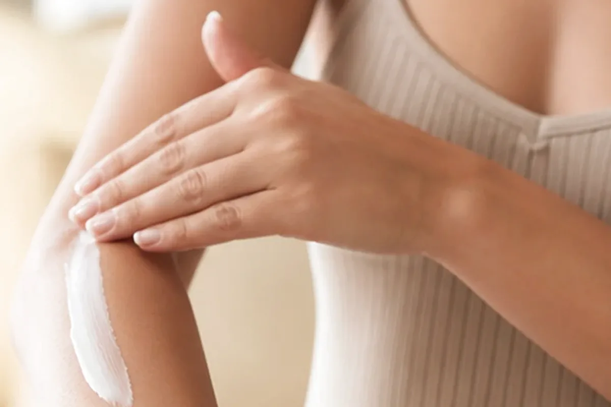 Redaktioneller Beauty-Moment zur Ausgangslage bei Fußcreme für raue Haut