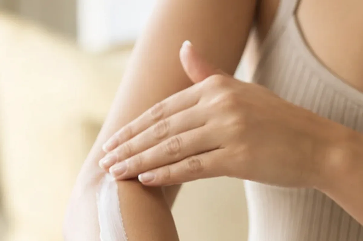 Redaktioneller Beauty-Moment zur Ausgangslage bei Fußcreme für empfindliche Haut
