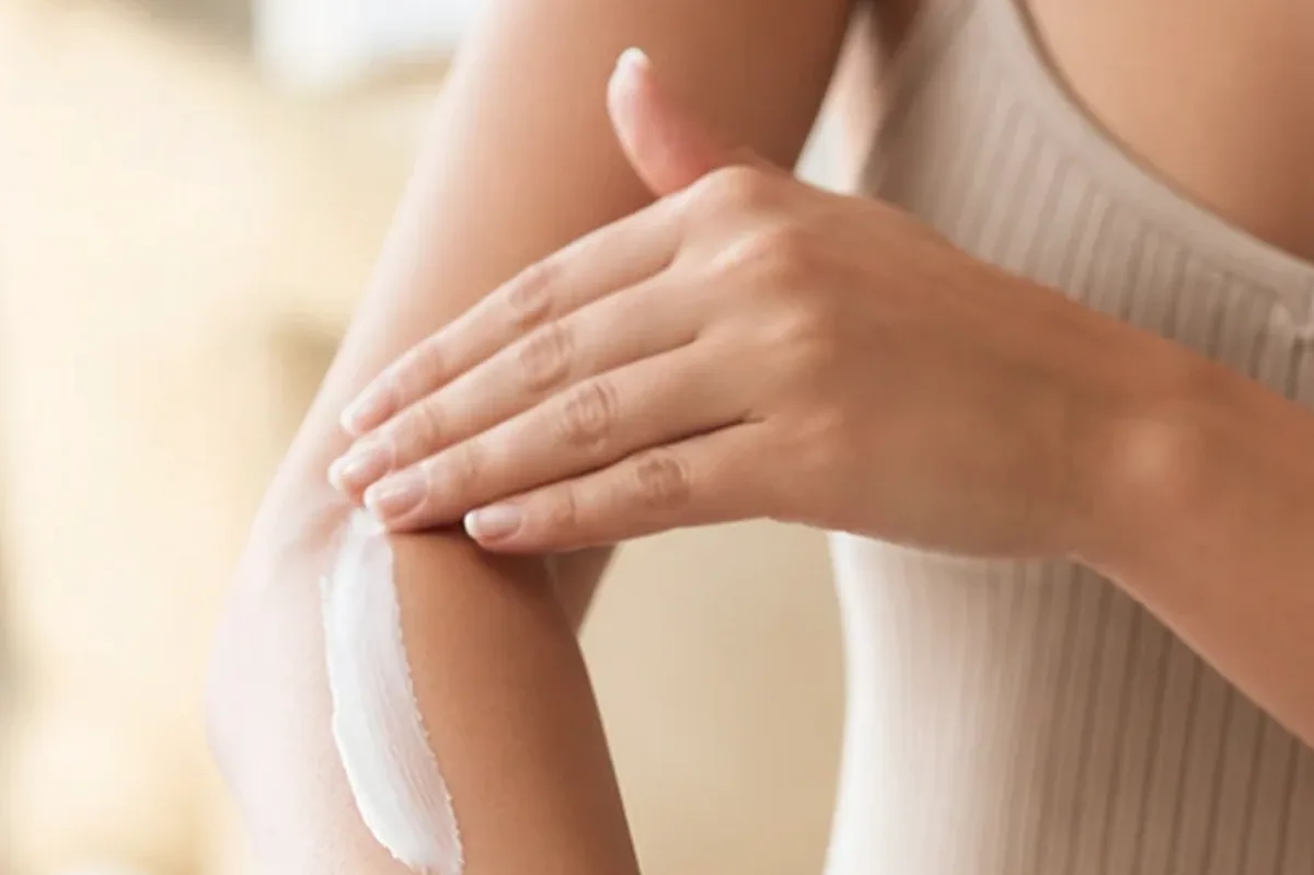 Redaktioneller Beauty-Moment zur Ausgangslage bei Fußcreme für müde Füße