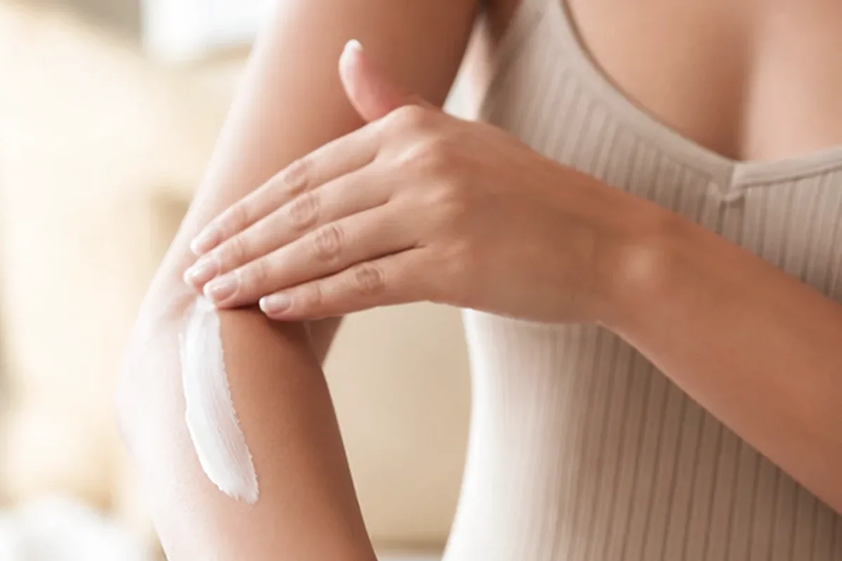 Redaktionelle Detailaufnahme zur Orientierung bei IPL-Gerät für empfindliche Haut