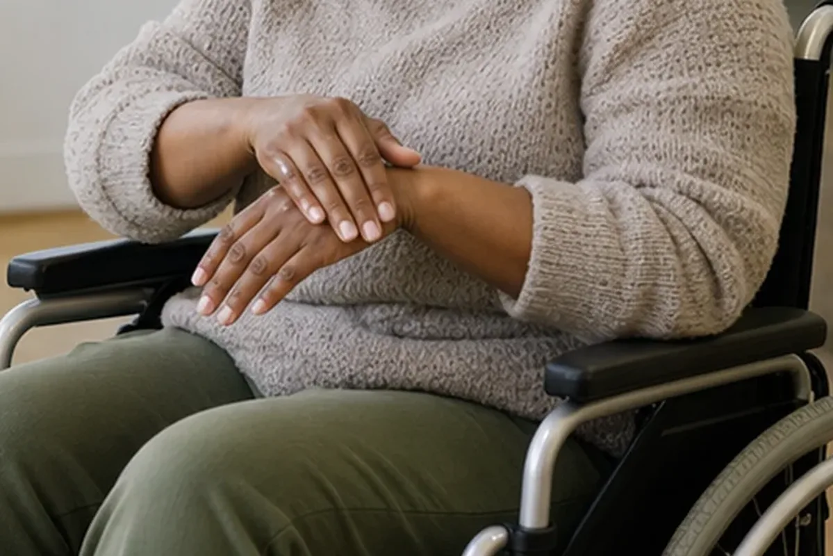 Redaktionelle Detailaufnahme zur Orientierung bei Nagelhärter für raue Haut
