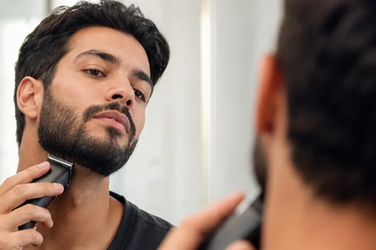 Authentischer Wohlfühlmoment passend zum Beauty-Thema Epilierer für langanhaltende Glätte