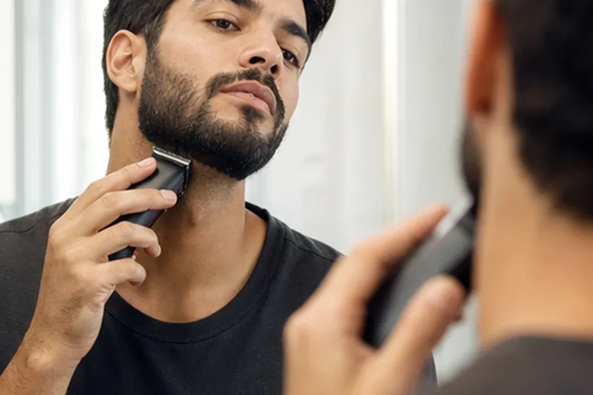 Authentische Beauty-Routine passend zum Thema Rasieröl für feine Haare