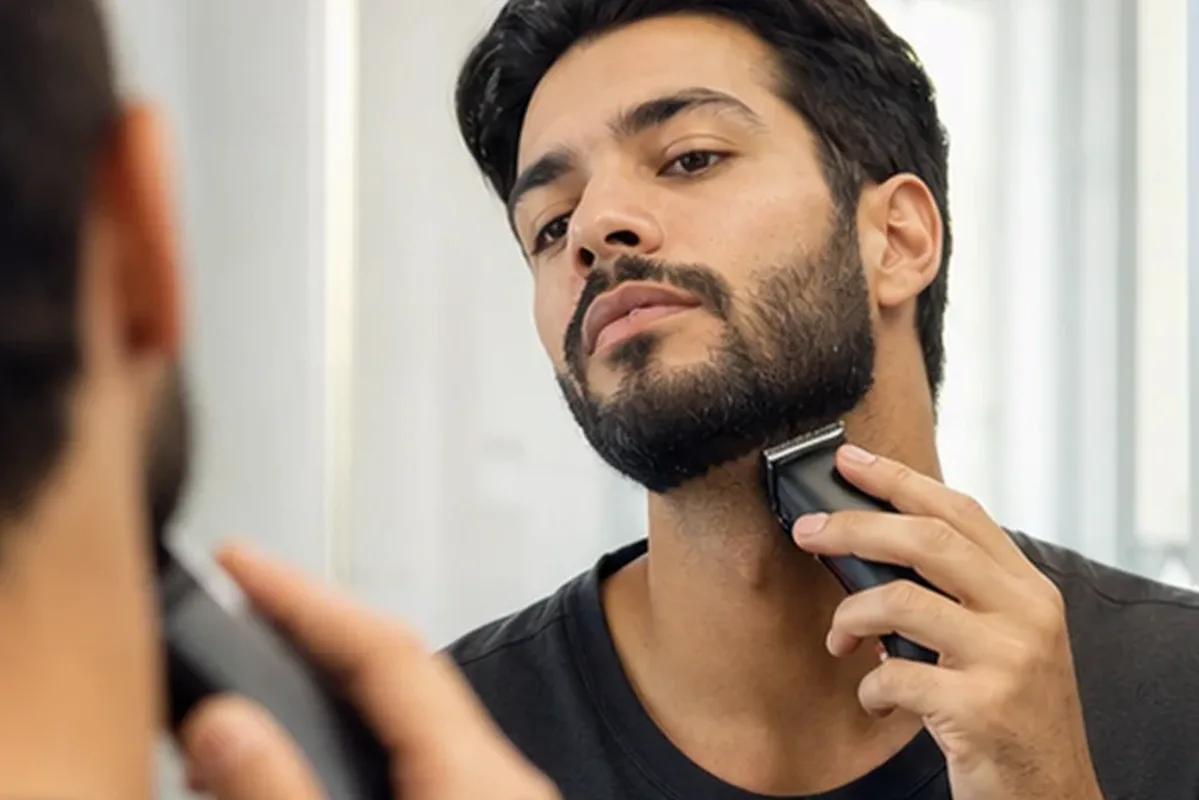 Redaktionelle Detailaufnahme zur Orientierung bei After-Shave-Pflege für empfindliche Haut
