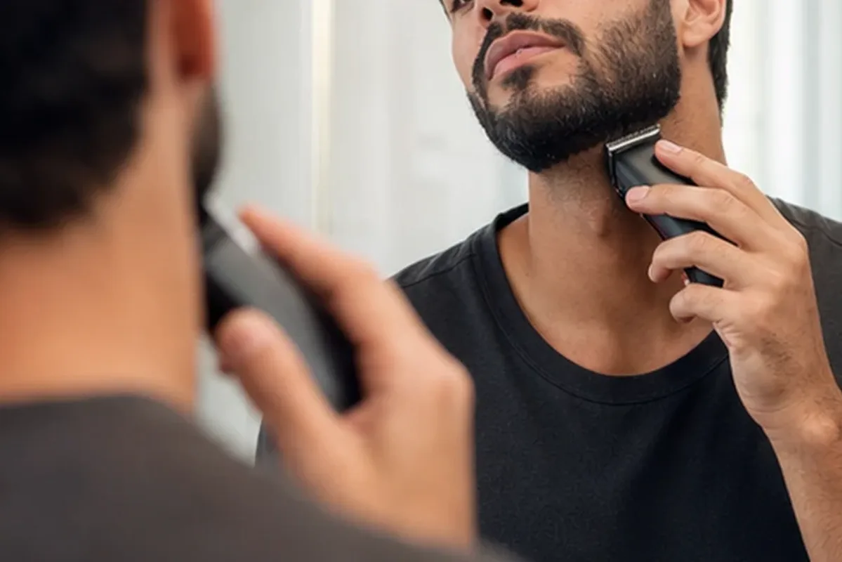 Hochwertige Beauty-Inszenierung zu Auswahlkriterien für Epilierer für die Bikinizone