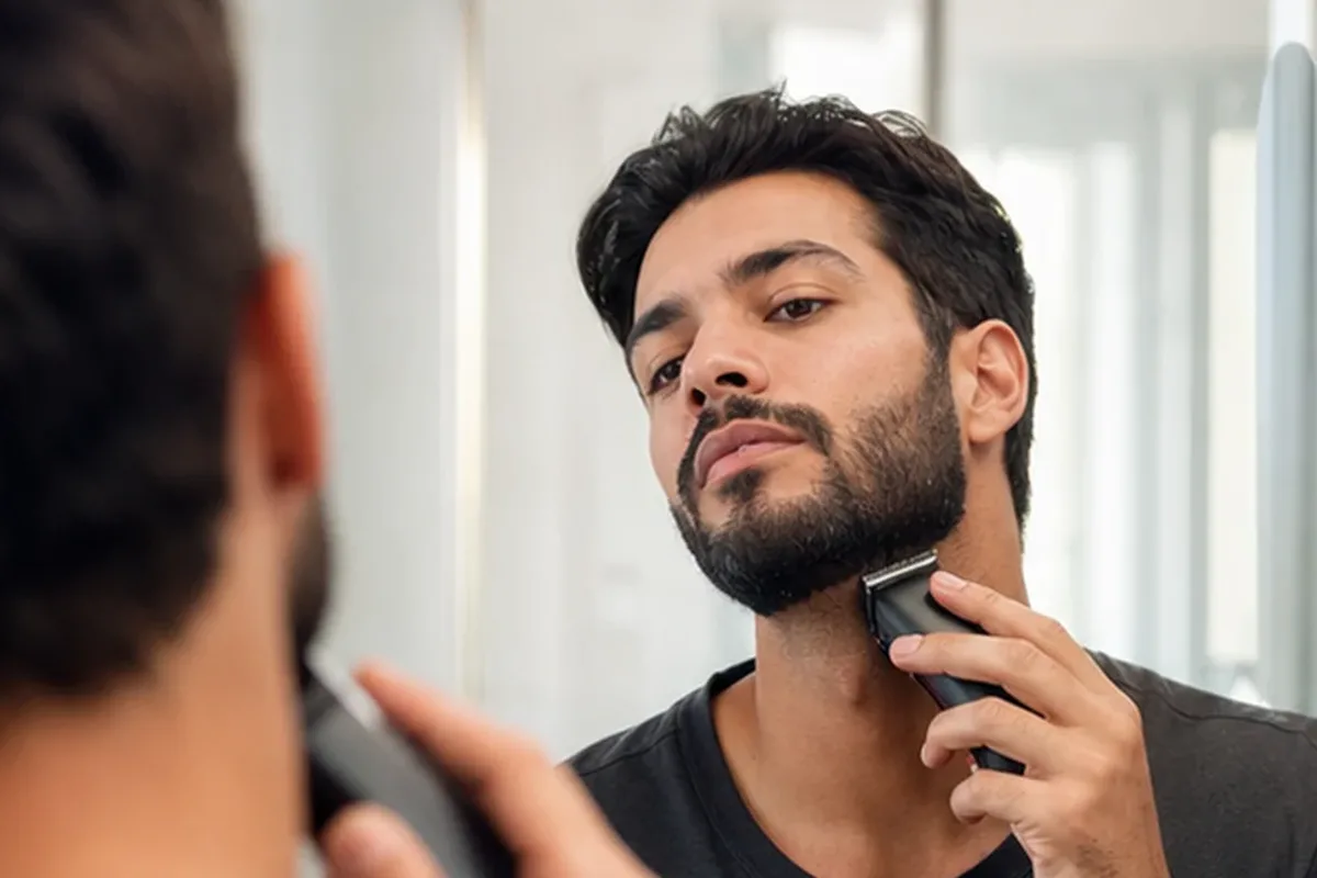 Emotionaler und authentischer Anwendungsmoment rund um Sugaring-Paste für empfindliche Haut