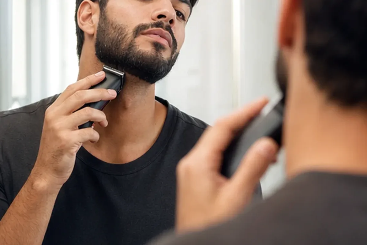 Redaktioneller Beauty-Moment zur Ausgangslage bei Body-Trimmer für feine Haare
