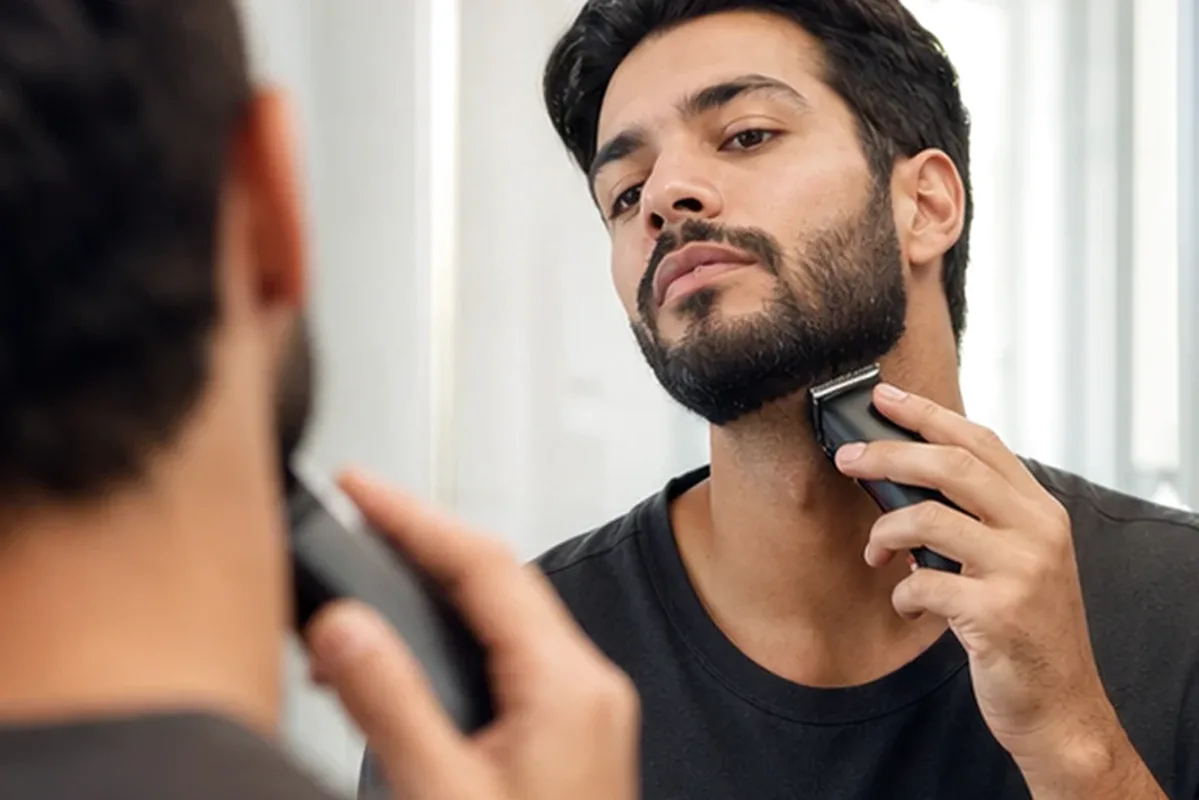 Authentische Beauty-Routine passend zum Thema Rasieröl für empfindliche Haut