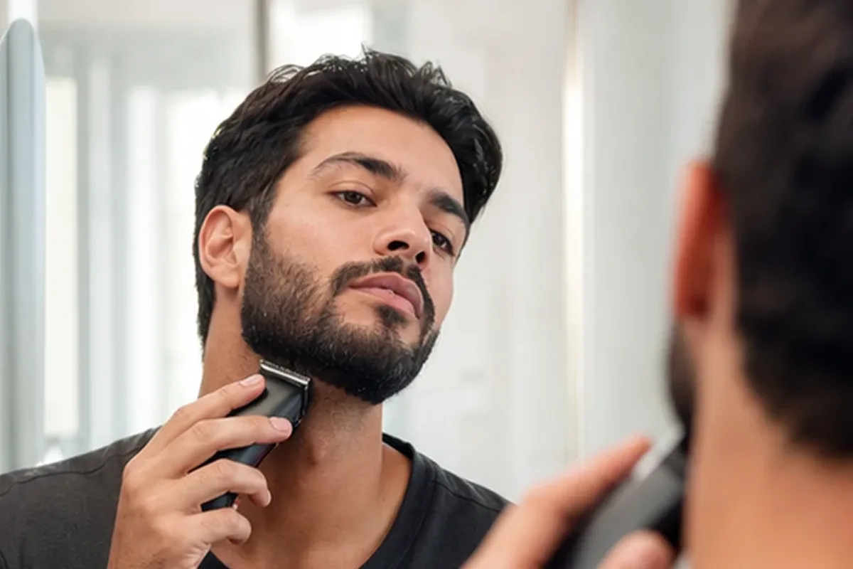 Redaktionelle Detailaufnahme zur Orientierung bei IPL-Gerät bei Rasurbrand
