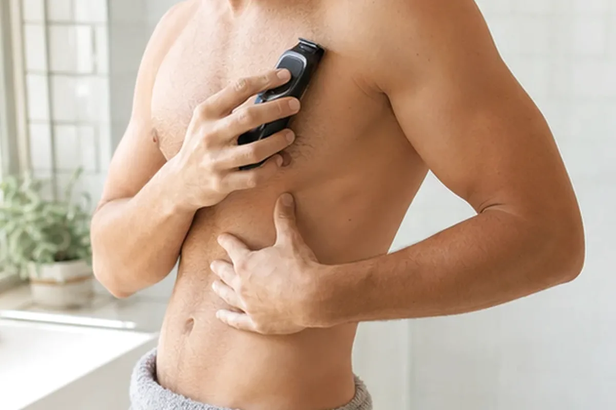 Hochwertige Beauty-Inszenierung zu Auswahlkriterien für Body-Trimmer für empfindliche Haut