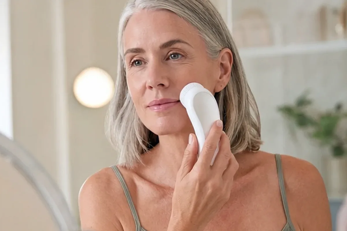 Authentischer Wohlfühlmoment passend zum Beauty-Thema Maniküre-Set für Anfänger