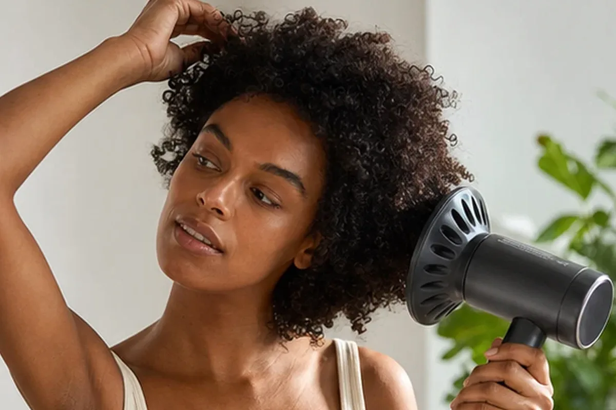 Redaktioneller Beauty-Moment zur Ausgangslage bei Gesichtssauna bei wenig Zeit