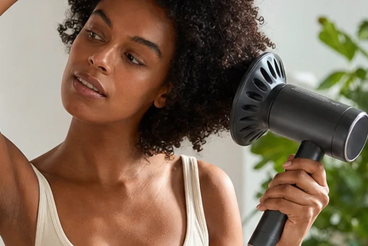 Hochwertige Beauty-Inszenierung zu Auswahlkriterien für Gesichtssauna für Anfänger