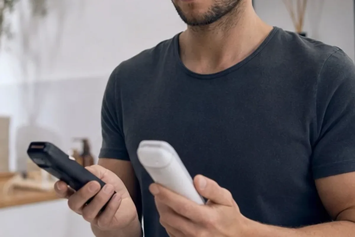 Redaktioneller Beauty-Moment zur Ausgangslage bei Munddusche bei wenig Zeit