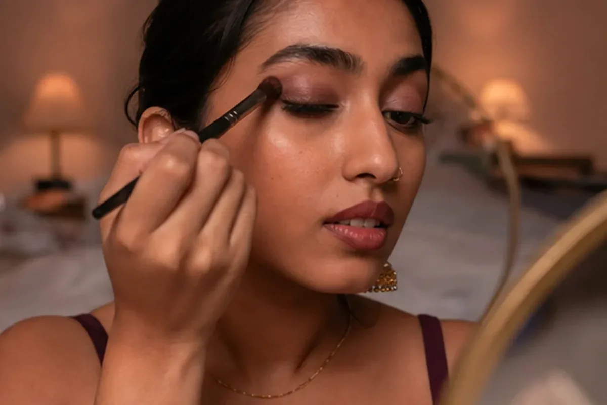 Redaktionelle Detailaufnahme zur Orientierung bei Highlighter für trockene Haut