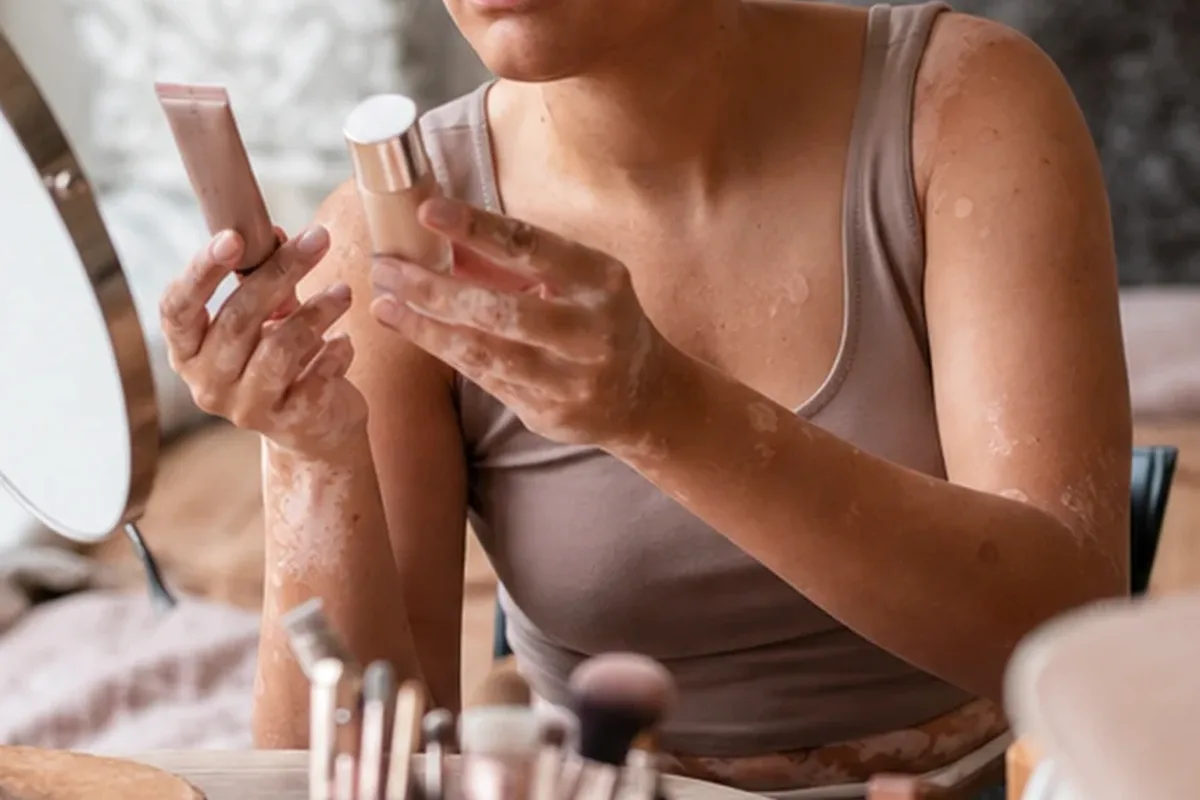 Redaktioneller Beauty-Moment zur Ausgangslage bei Lip Tint für langen Halt