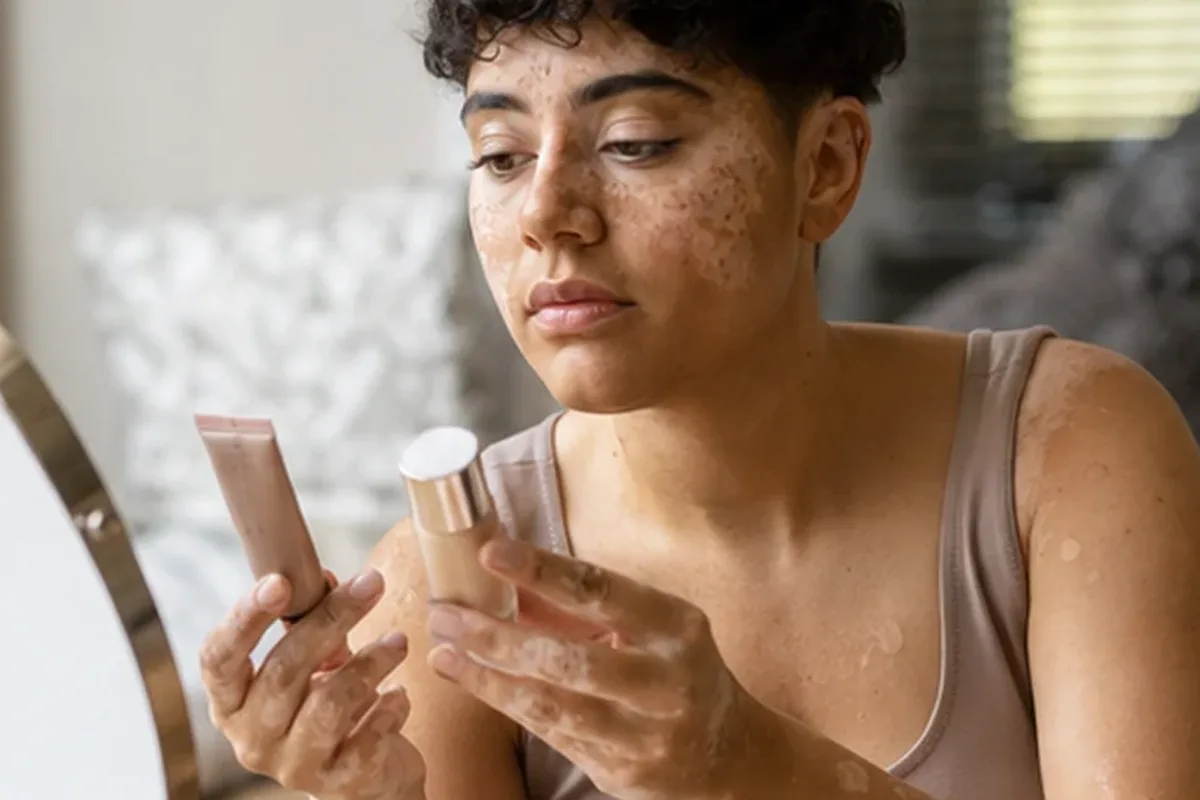 Hochwertige Beauty-Inszenierung zu Auswahlkriterien für Eyeliner für reife Haut