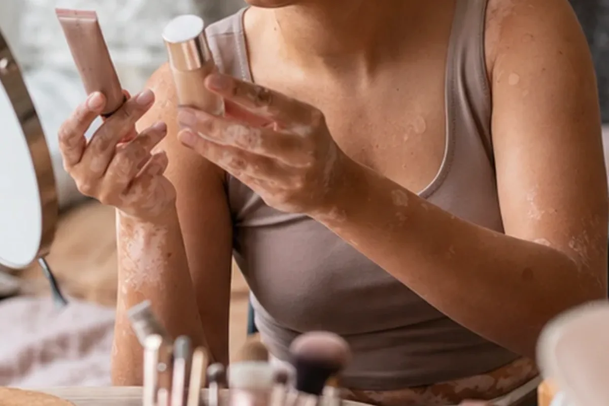 Authentischer Wohlfühlmoment passend zum Beauty-Thema Primer für empfindliche Haut