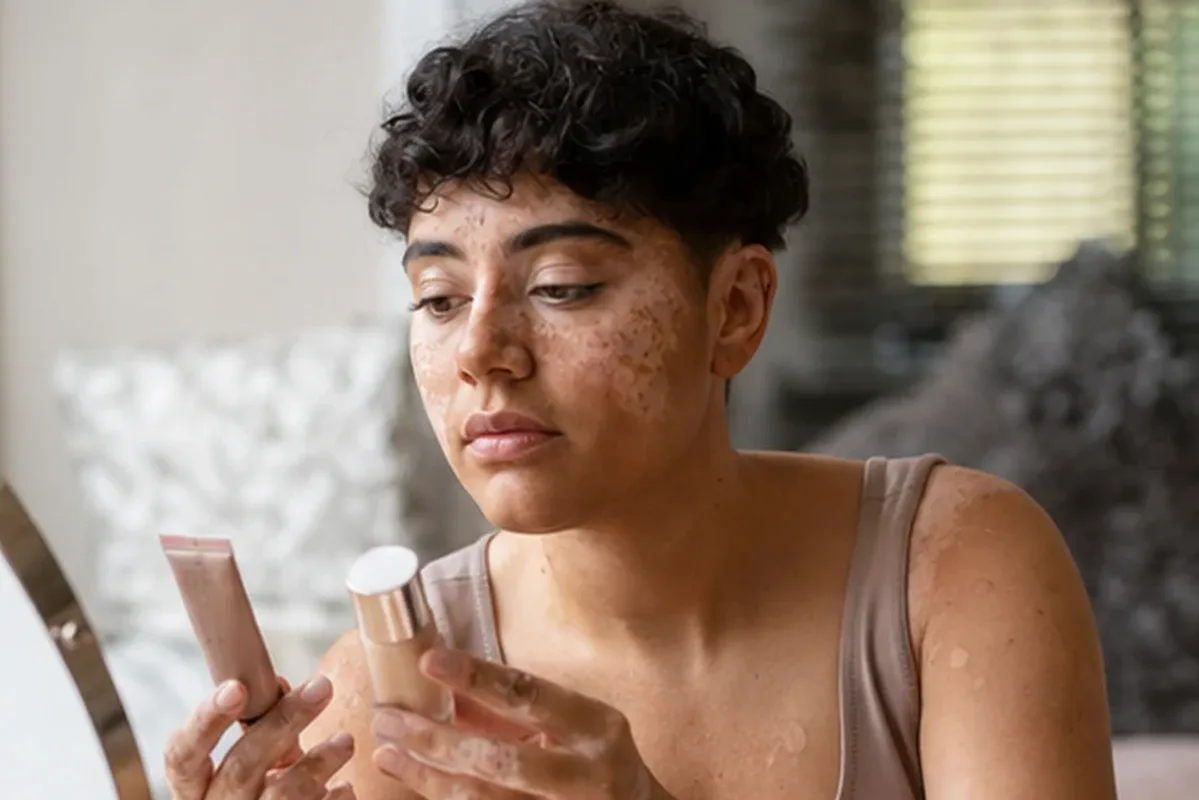 Authentische Beauty-Routine passend zum Thema Primer für ölige Haut