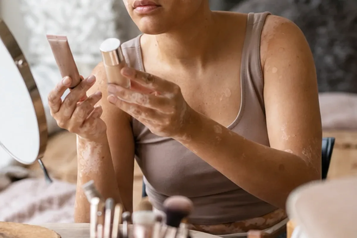 Hochwertige Beauty-Inszenierung zu Auswahlkriterien für Highlighter bei großen Poren