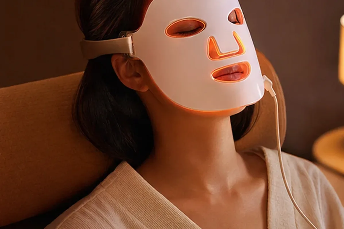 Redaktioneller Beauty-Moment zur Ausgangslage bei Kosmetikspiegel mit Premium-Anspruch