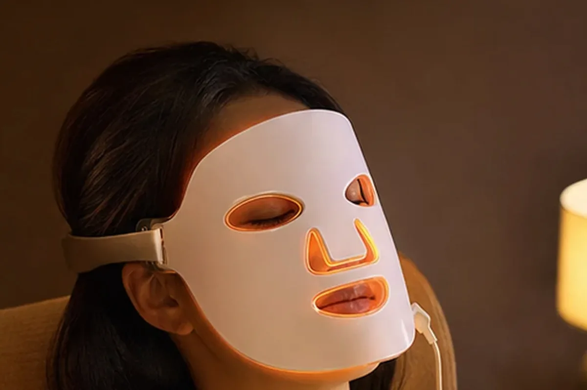 Authentischer Wohlfühlmoment passend zum Beauty-Thema Gesichtssauna mit Premium-Anspruch