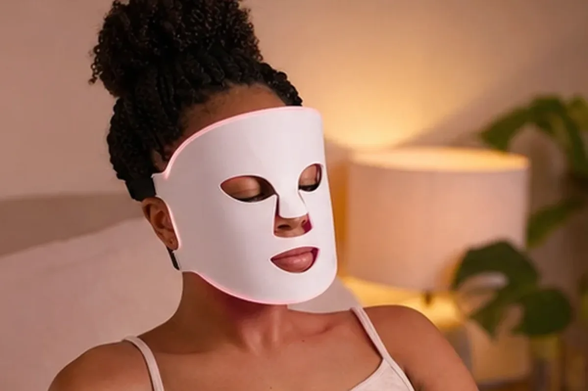Authentische Beauty-Routine passend zum Thema Munddusche bei wenig Zeit