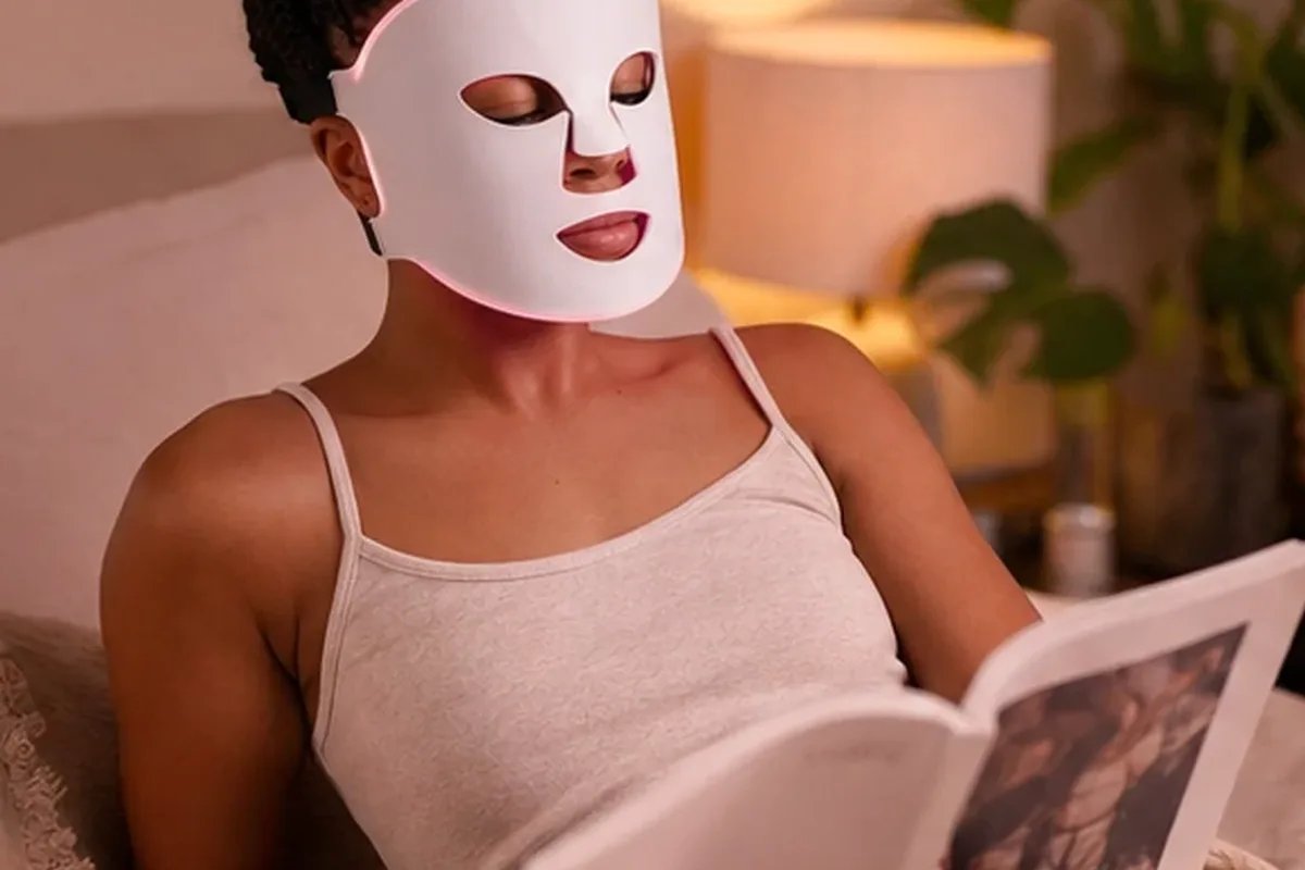 Redaktioneller Beauty-Moment zur Ausgangslage bei Mikrostrom-Gerät für Anfänger