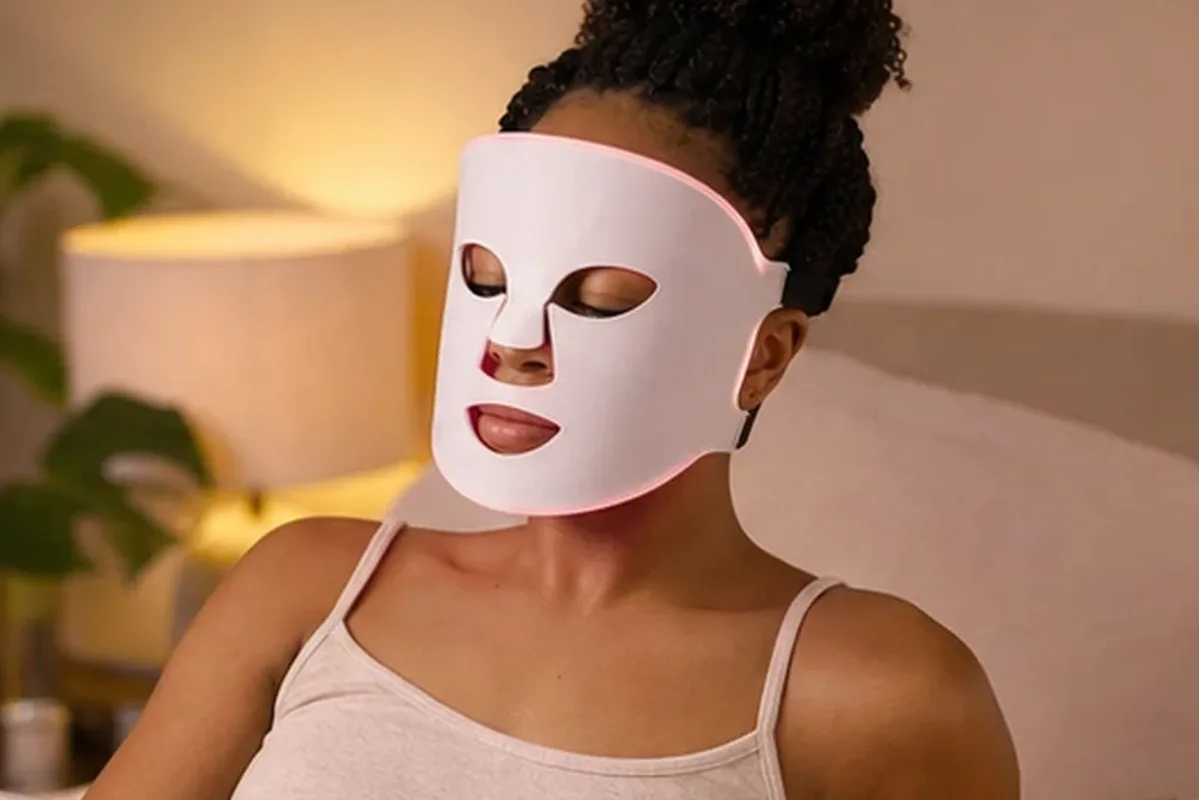 Authentische Beauty-Routine passend zum Thema Maniküre-Set für Anfänger