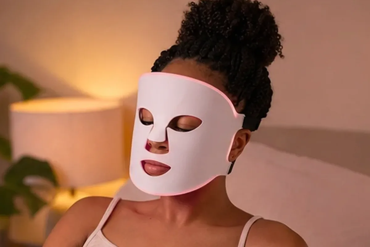Authentischer Wohlfühlmoment passend zum Beauty-Thema Munddusche für Anfänger