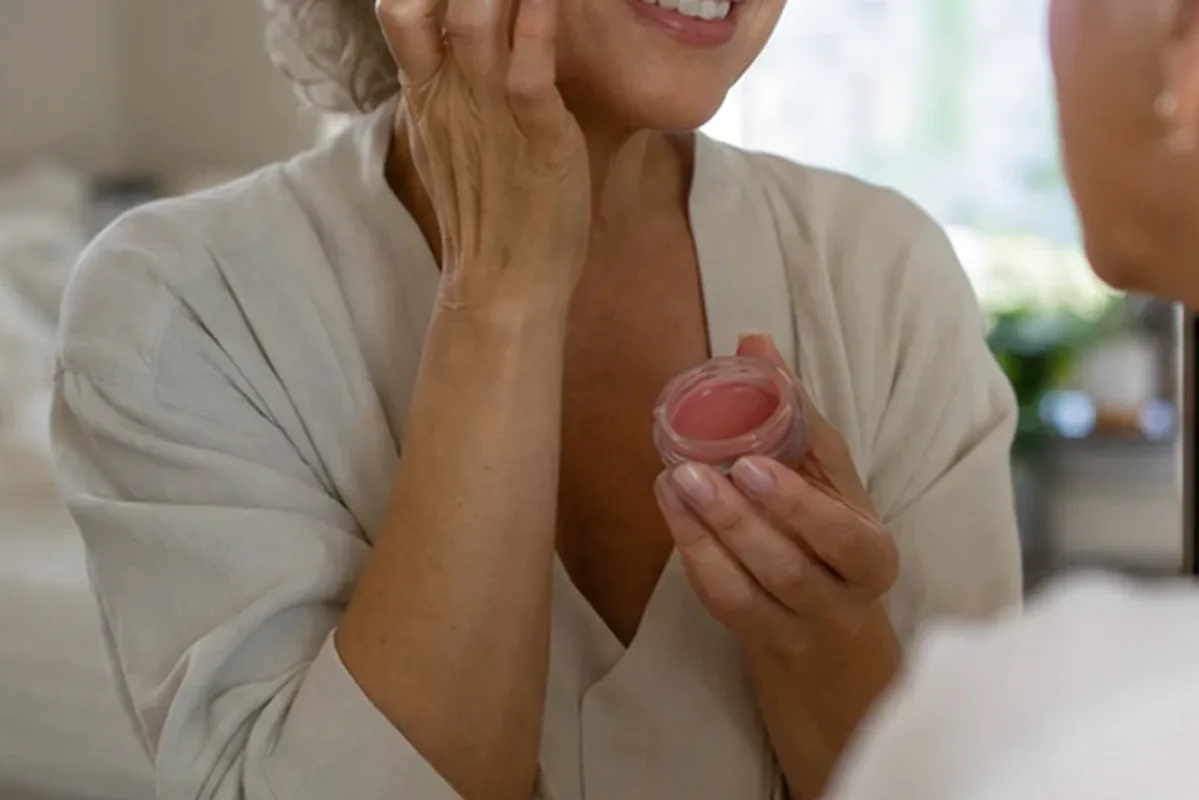 Hochwertige Beauty-Inszenierung zu Auswahlkriterien für Primer für ölige Haut