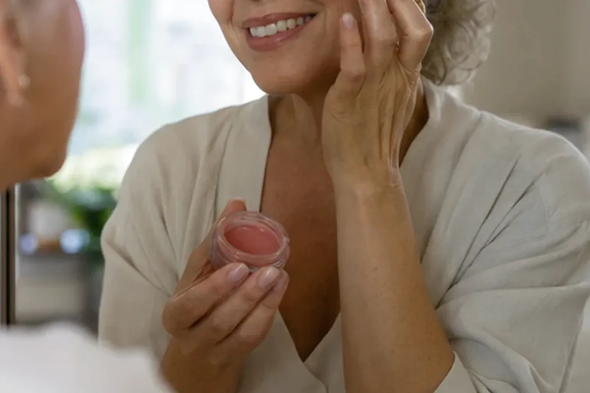 Redaktioneller Beauty-Moment zur Ausgangslage bei Beauty-Geräte: Kaufkriterien sinnvoll gewichten
