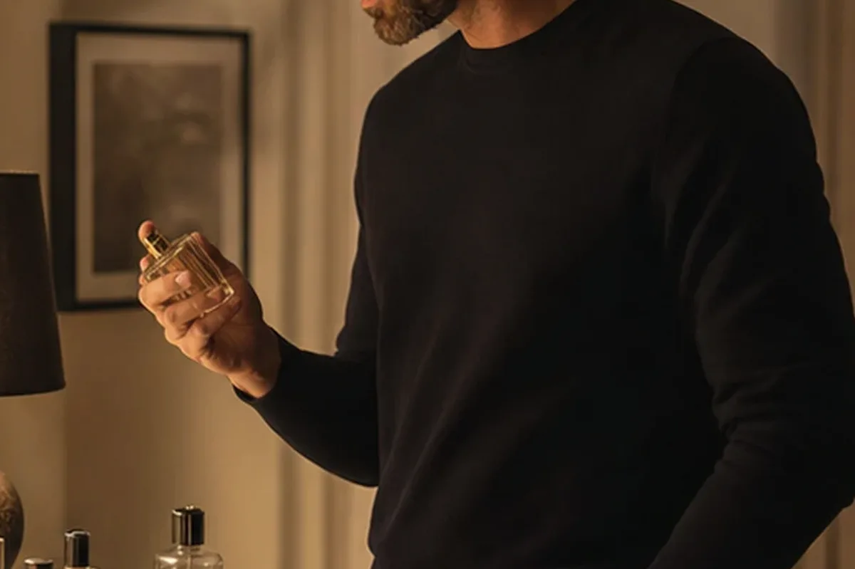 Redaktionelle Detailaufnahme zur Orientierung bei Unisex-Parfum für Duftanfänger
