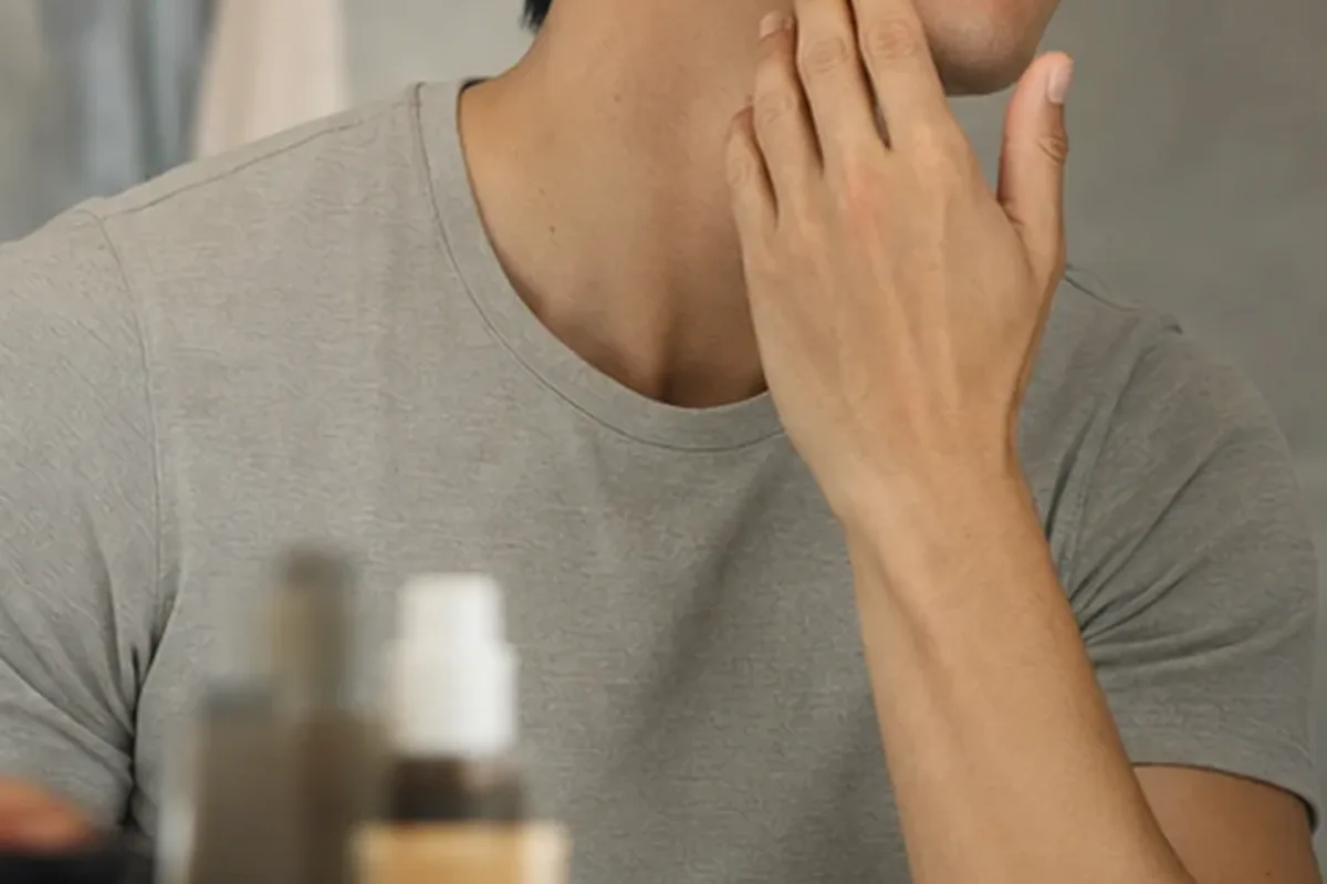 Hochwertige Beauty-Inszenierung zu Auswahlkriterien für Männer-Körperpflege für Pflege-Einsteiger
