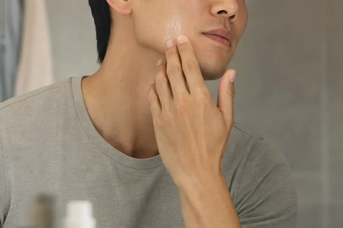 Authentische Beauty-Routine passend zum Thema Rasierhobel für Pflege-Einsteiger