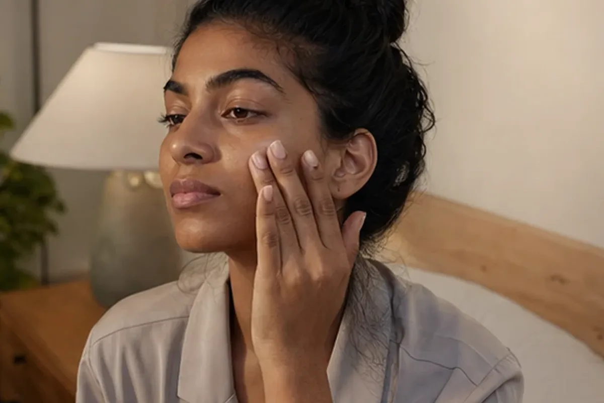Authentische Beauty-Routine passend zum Thema Anti-Aging-Routine bei ersten Fältchen