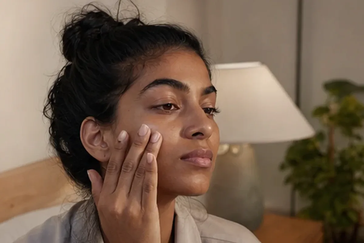 Redaktioneller Beauty-Moment zur Ausgangslage bei Augenpflege für empfindliche Haut