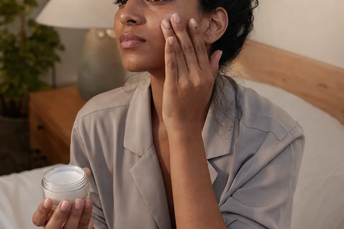 Hochwertige Beauty-Inszenierung zu Auswahlkriterien für Chemisches Peeling für Mischhaut