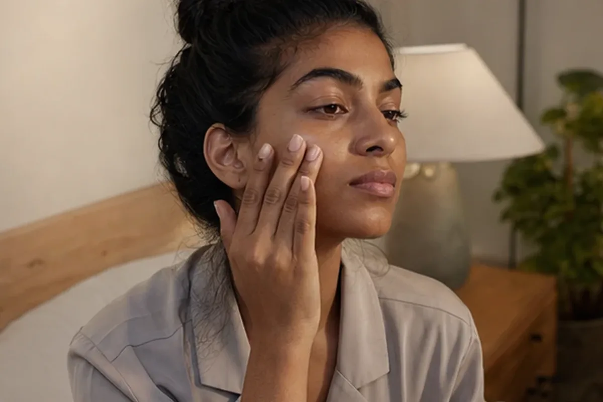 Redaktioneller Beauty-Moment zur Ausgangslage bei Gesichtsreinigung für trockene Haut