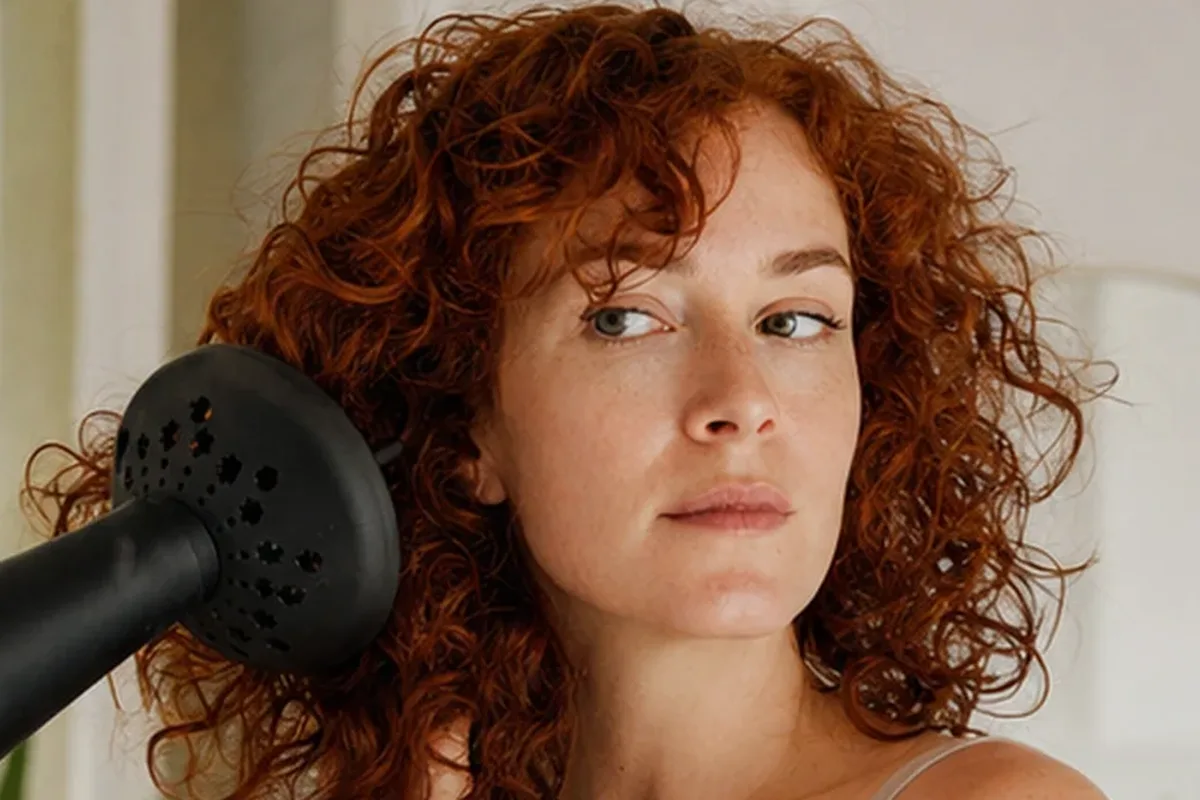 Authentische Beauty-Routine passend zum Thema Tiefenreinigungsshampoo bei fettigem Ansatz