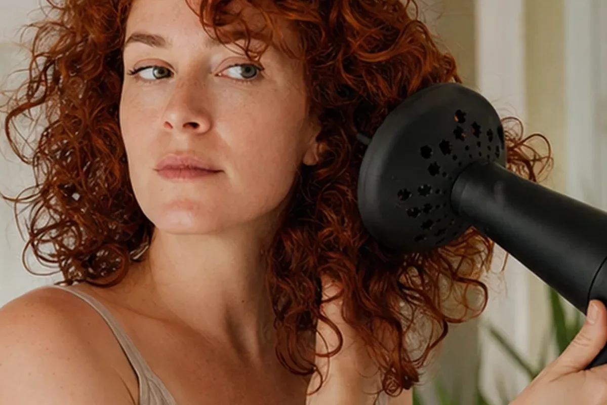 Authentische Beauty-Routine passend zum Thema Lockengel bei Haarbruch