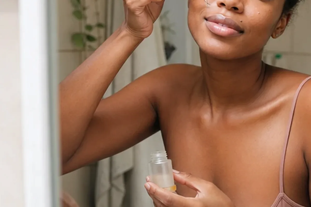 Redaktioneller Beauty-Moment zur Ausgangslage bei Vitamin-C-Serum für Mischhaut