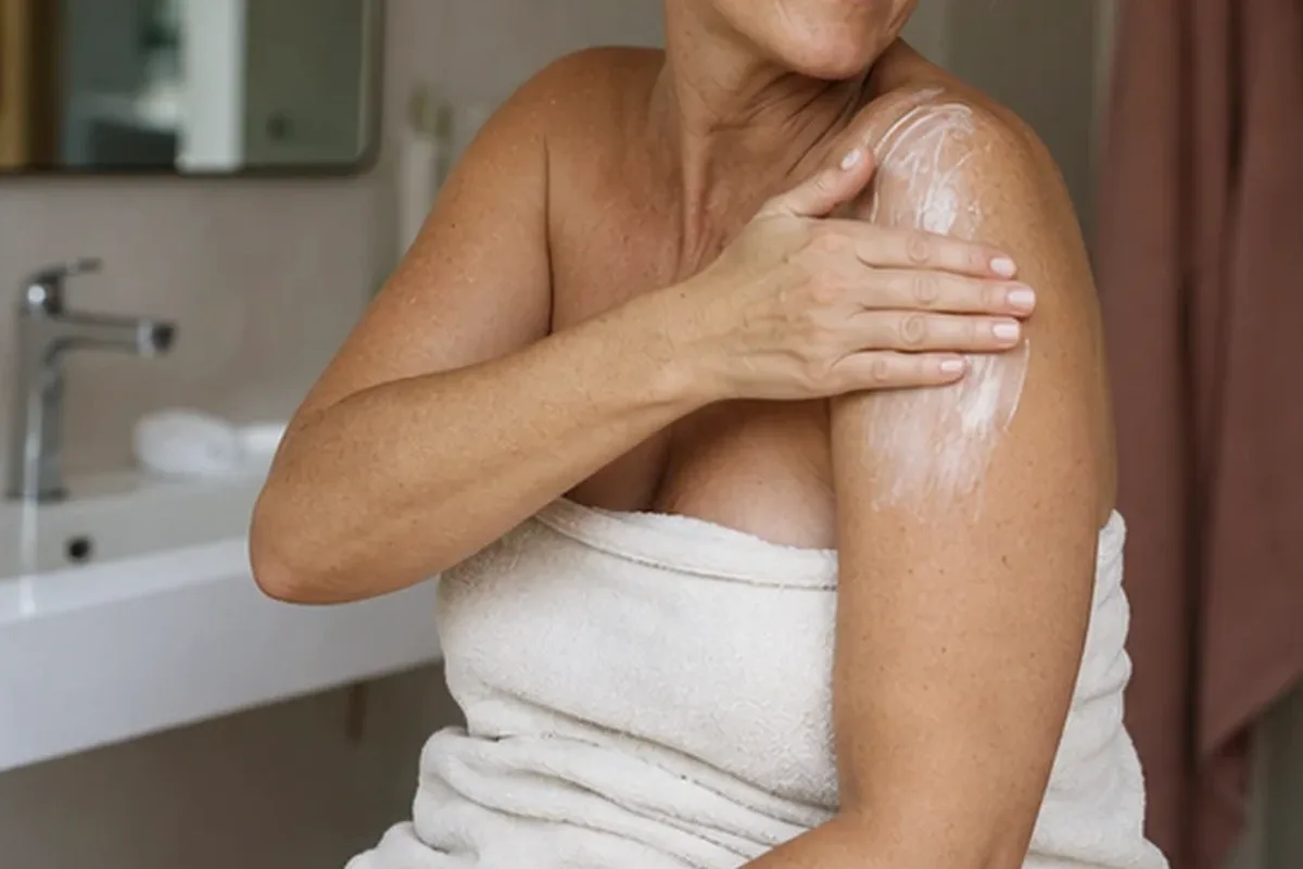 Redaktioneller Beauty-Moment zur Ausgangslage bei Nagelhärter bei brüchigen Nägeln
