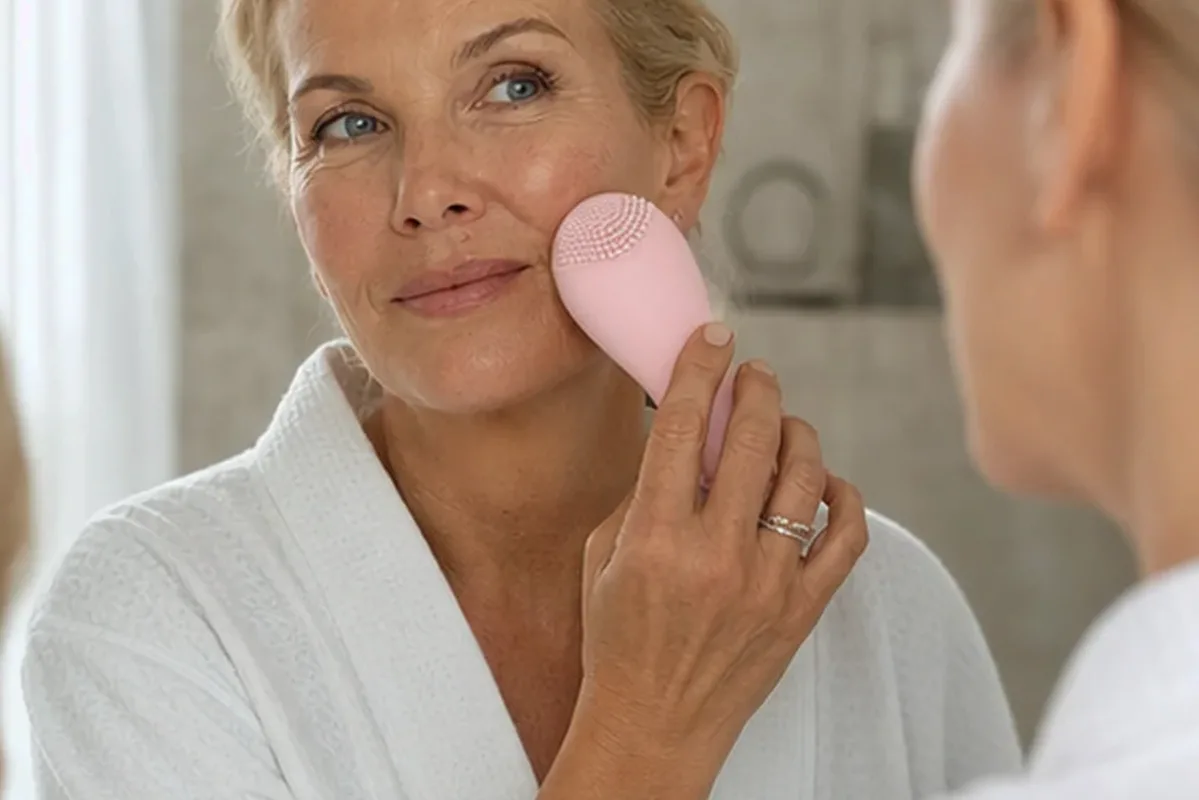 Redaktioneller Beauty-Moment zur Ausgangslage bei Warmluftbürste für feines Haar