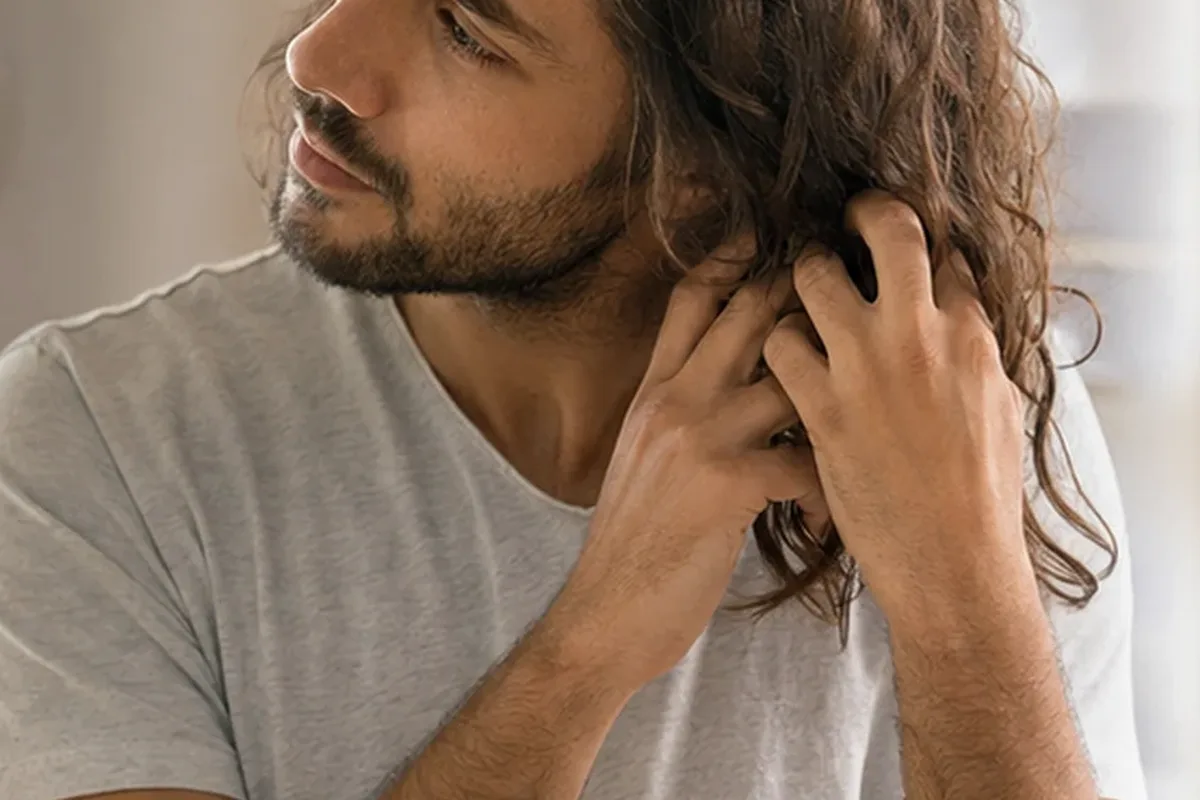 Authentische Beauty-Routine passend zum Thema Haartrockner für empfindliche Kopfhaut