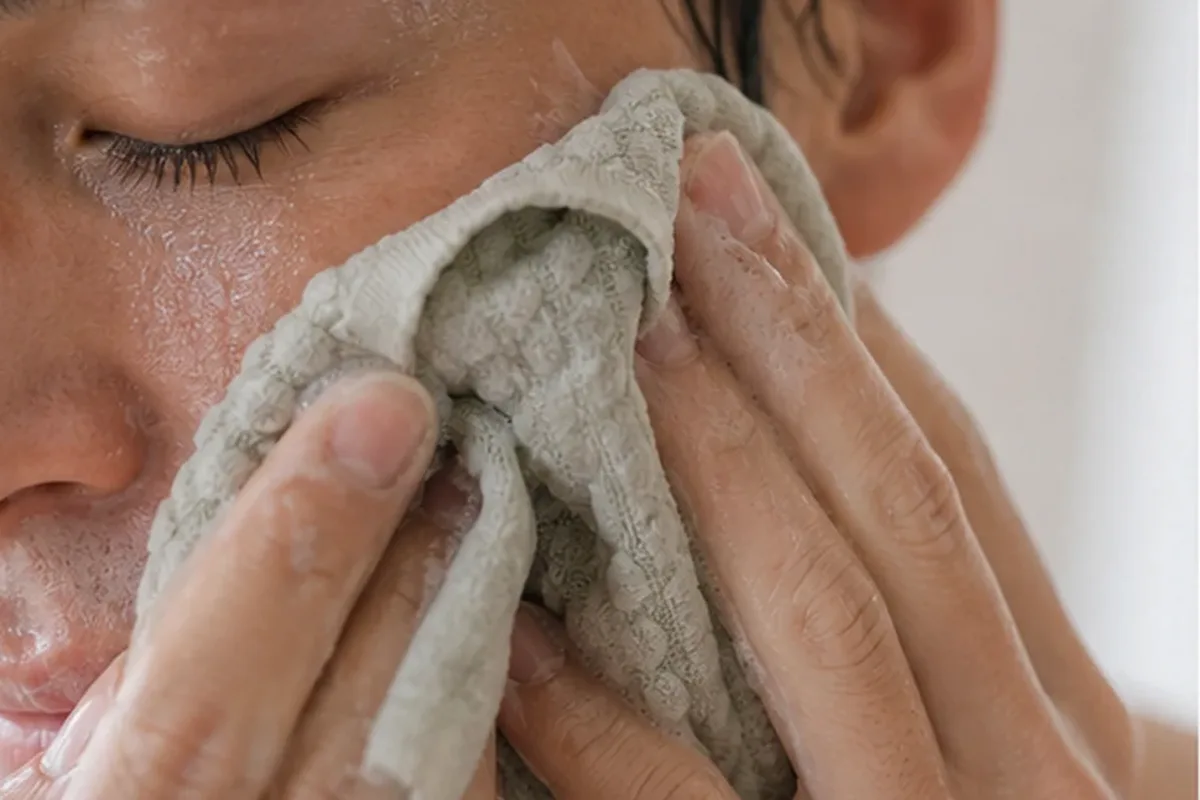 Authentische Beauty-Routine passend zum Thema Pediküre-Gerät mit Premium-Anspruch