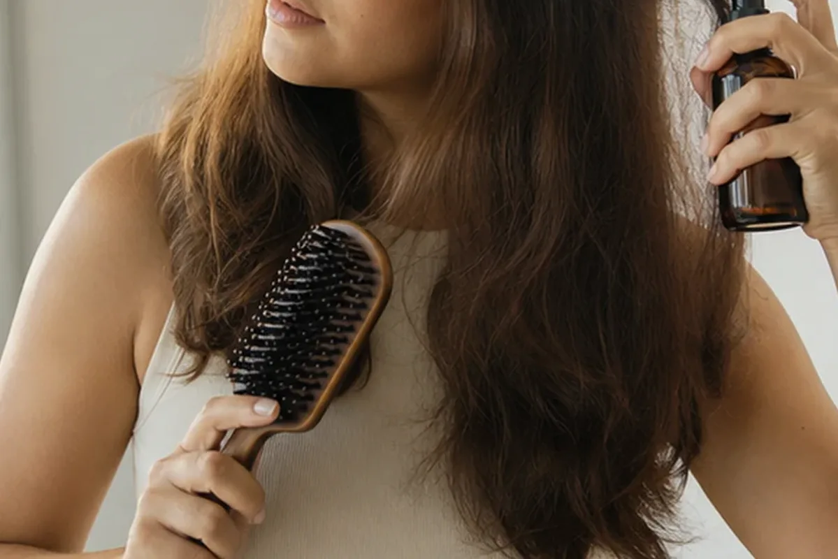 Redaktionelle Detailaufnahme zur Orientierung bei Haarmaske bei Frizz